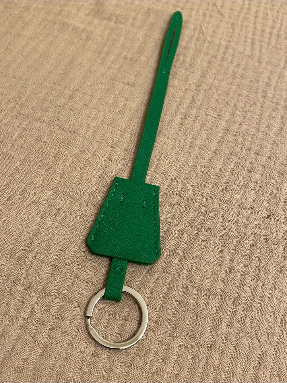 Prada Green Saffiano Re-Edition 2000 Keyring - Picture 5 of 6